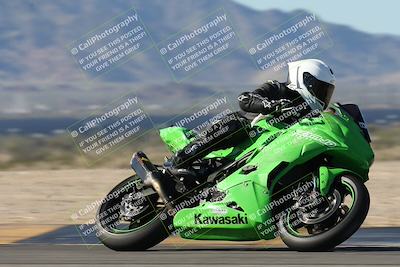 media/Jan-15-2026-Racers Edge (Thu) [[dfebeb70ab]]/3-B Group/Session 1 Turn 8/